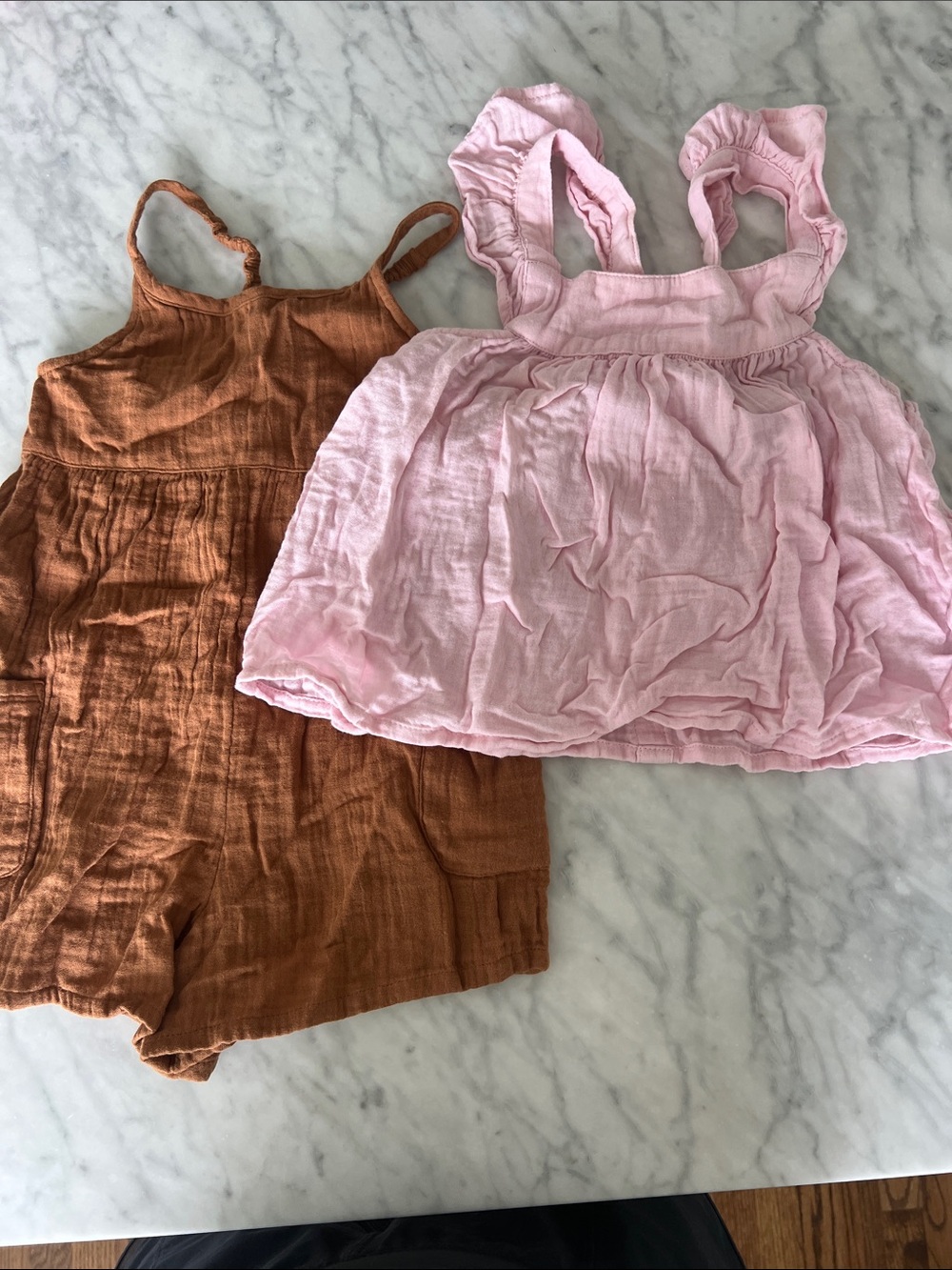 Old Navy 4T Girls Bundle Romper and Shirt